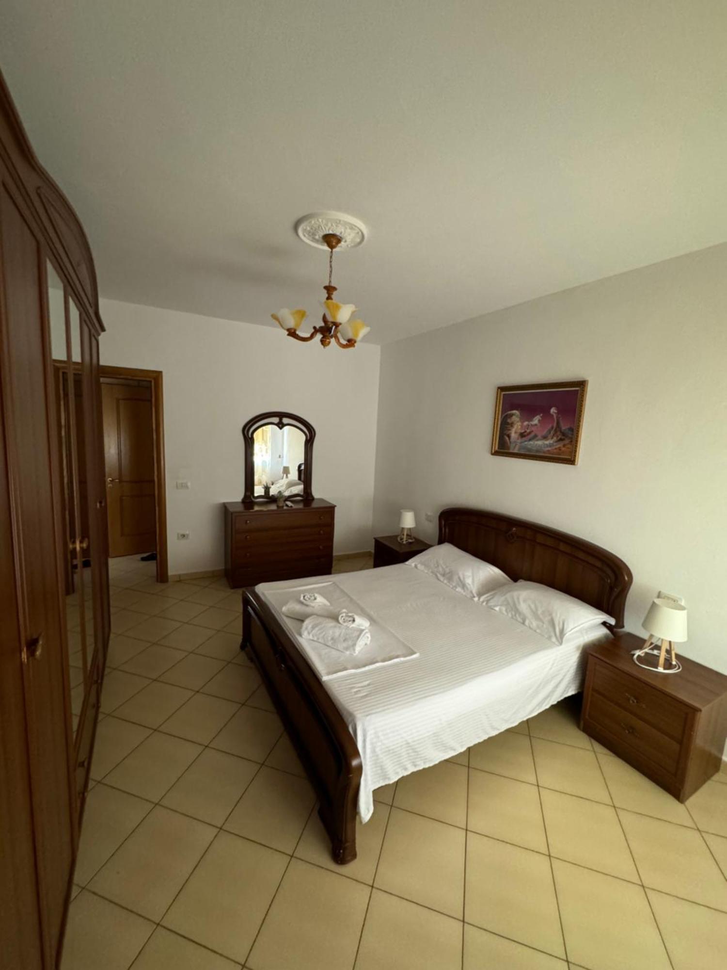 Blehami_Entire_Apartment Берат Екстер'єр фото