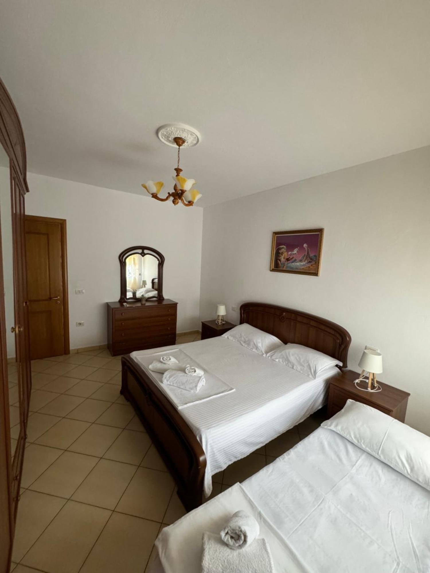 Blehami_Entire_Apartment Берат Екстер'єр фото